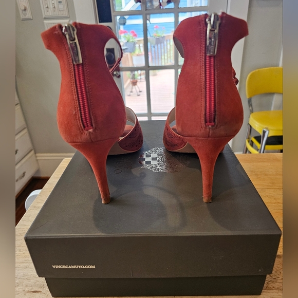 Vince Camuto Cayleen Papaya 10 - Picture 7 of 11